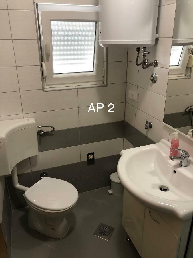 Apartments Zora Rogoznica  Bagian luar foto